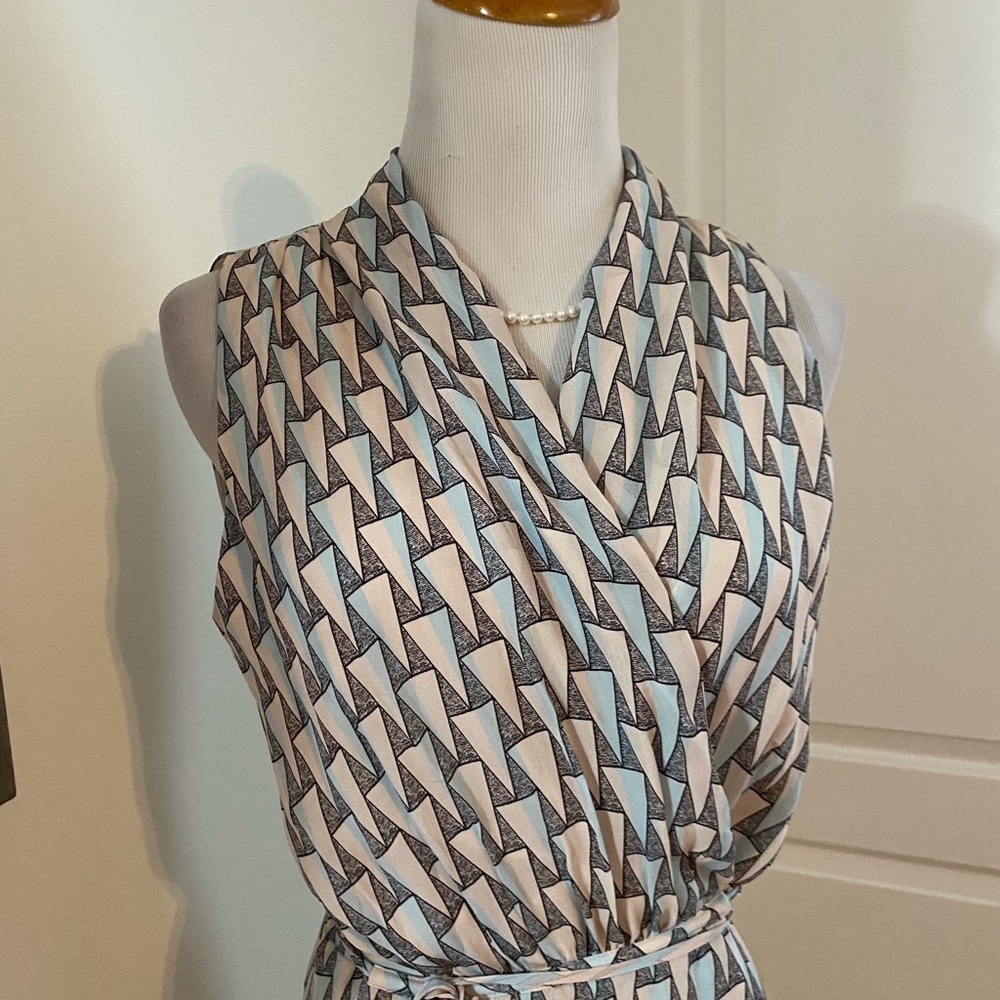 Rebecca Minkoff Geometric Print Silk Wrap Dress Size 4 - Picture 3 of 8
